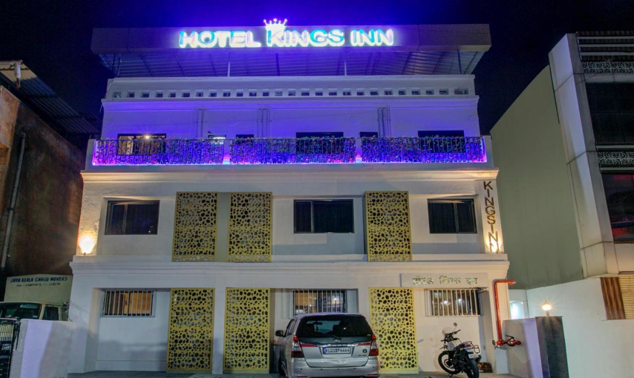 Treebo Kings Inn Vashi Mumbai Exterior photo